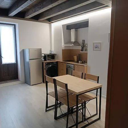 Turisticos Puerta Del Puente 1-3 Daire