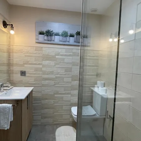 Turisticos Puerta Del Puente 1-3 Apartment *