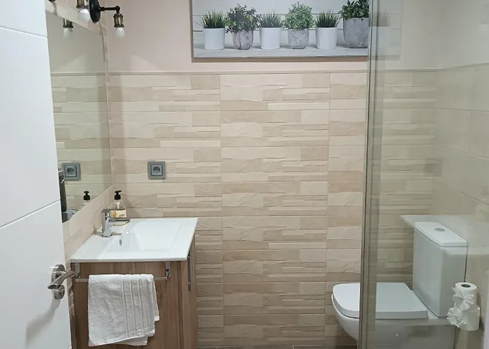 Turisticos Puerta Del Puente 1-3 Apartamento *