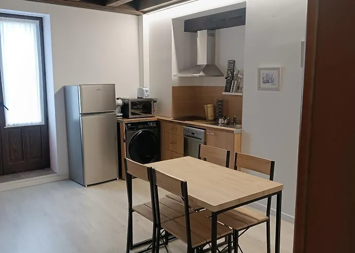 Turisticos Puerta Del Puente 1-3 Apartamento