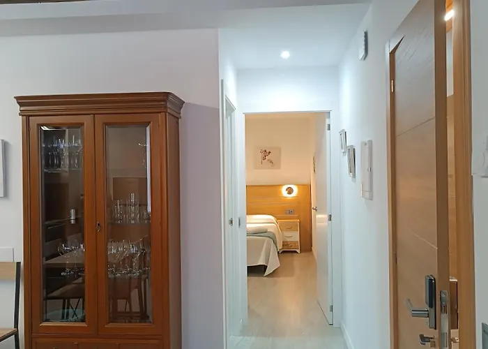 Turisticos Puerta Del Puente 1-3 *