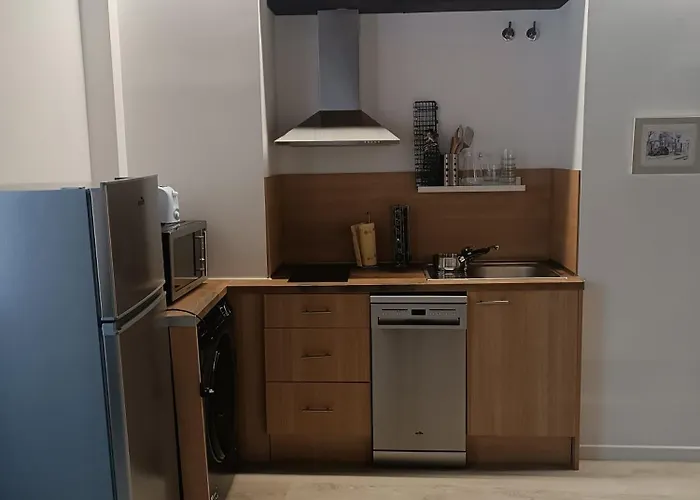 Turisticos Puerta Del Puente 1-3 Ávila